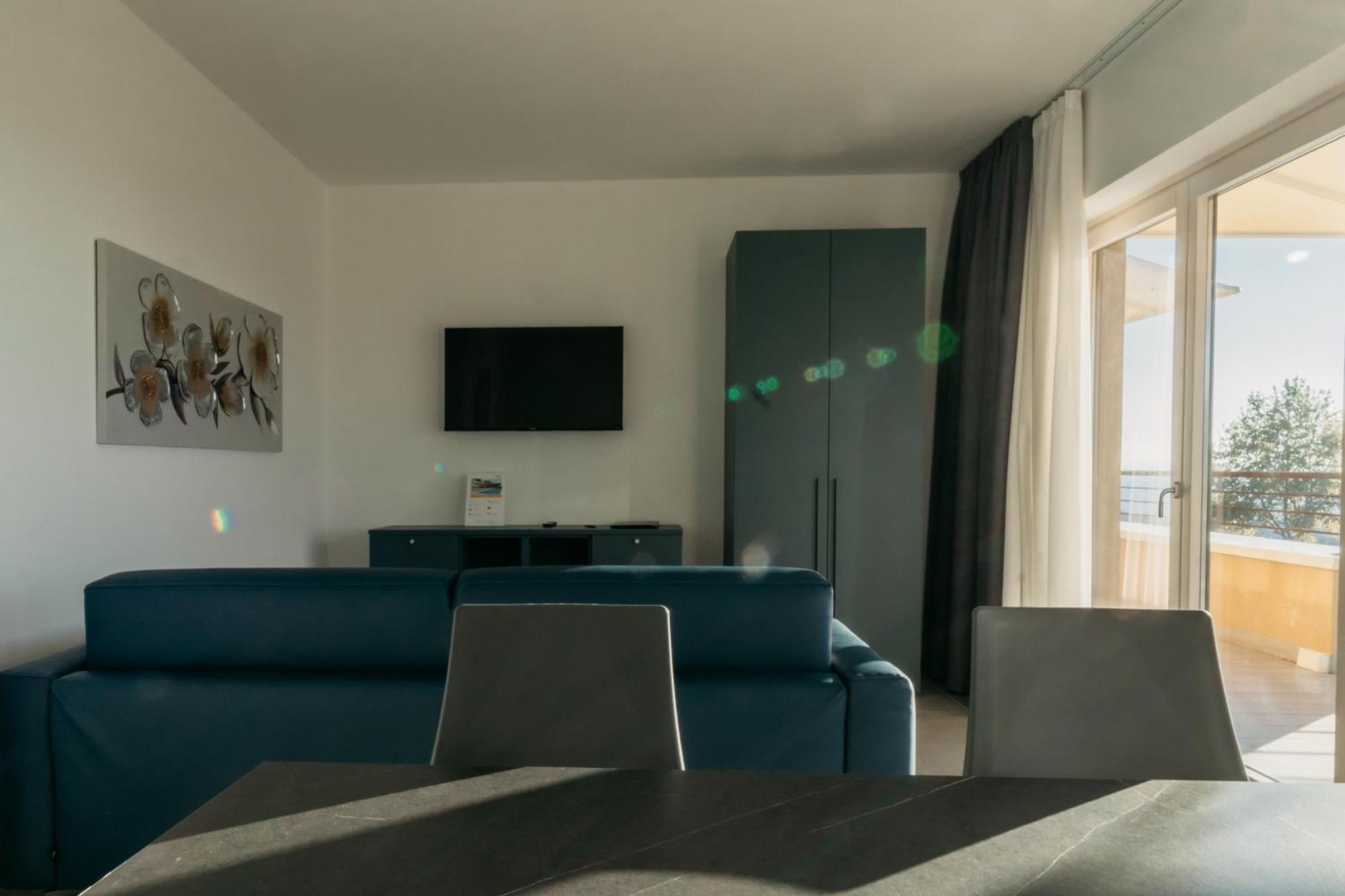 Apartments Monsurei, Lake View Bardolino Exterior photo